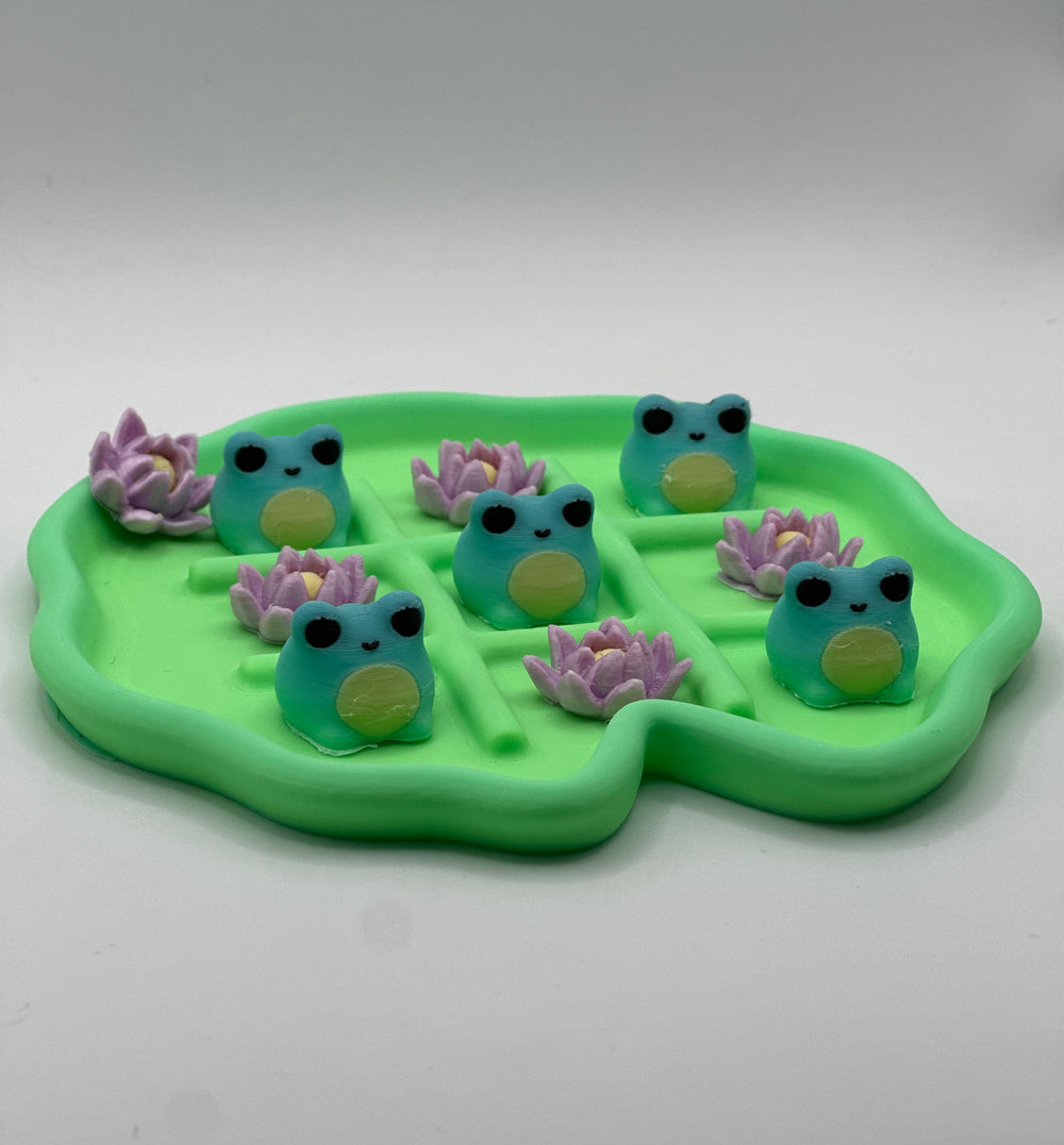 3D Printed TikTacToad Game – Frogs & Flowers Edition